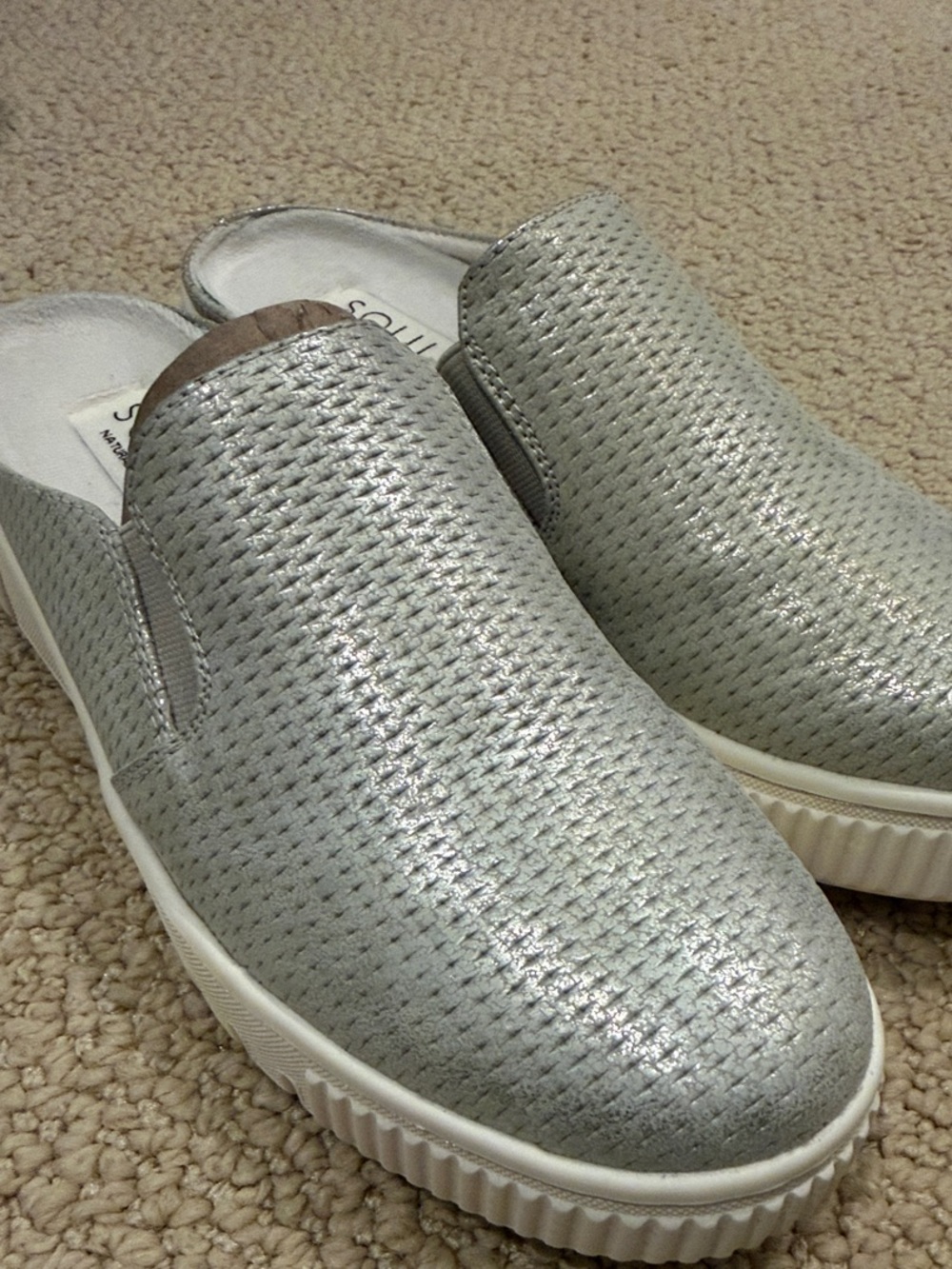 SOUL Naturalizer Silver Slip-On Woven Sneaker, Size 6